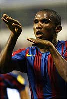 Eto´o fai o Neng pero o Barça acaba empatando...
